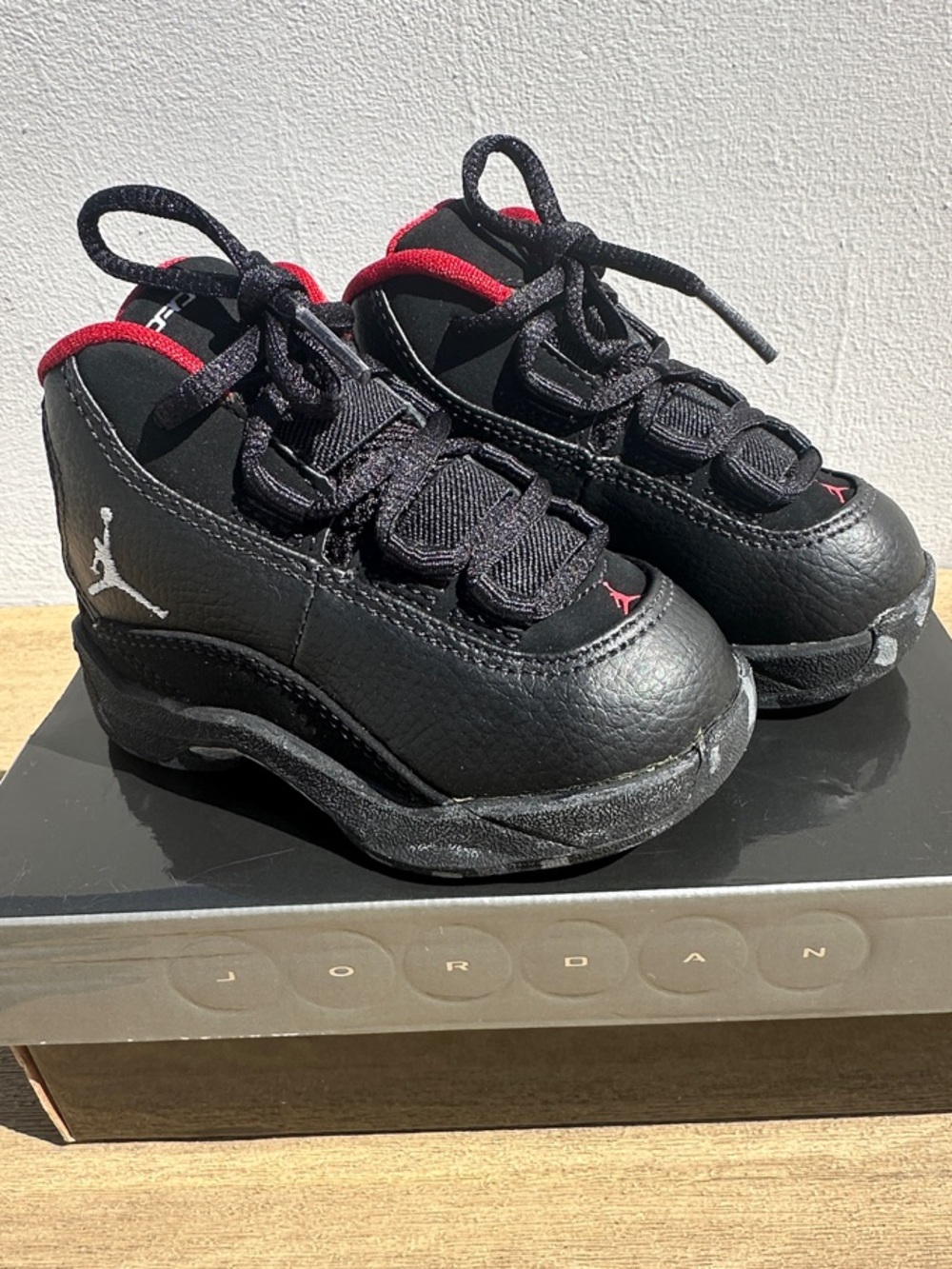 Jordan Rising Stars Black, Red, Gray Kids Sneakers Baby/Toddler - 5C